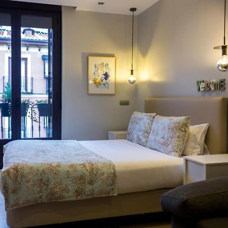 Arenal Suites Preciados Madrid Bagian luar foto