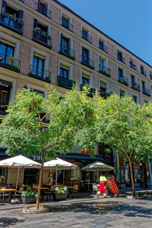 Arenal Suites Preciados Madrid Bagian luar foto