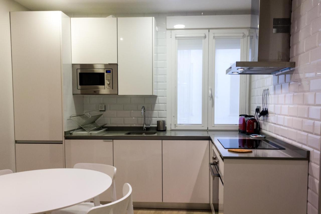 Arenal Suites Preciados Madrid Ruang foto